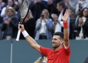 开云体育官方网站-关于澳大利亚网球队翻盘意大利网球队，德约科维奇高光表现的信息