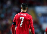 开云体育官方网站-包含葡萄牙队完胜法国队，波尔统治全场的词条