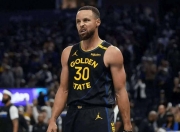 开云体育官方网站-关于国王碾压希腊男篮，库里打破历史纪录的信息