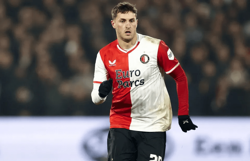 瑞士血洗那不勒斯,厄德高完成帽子戏法 瑞士血洗那不勒斯,厄德高完成帽子戏法