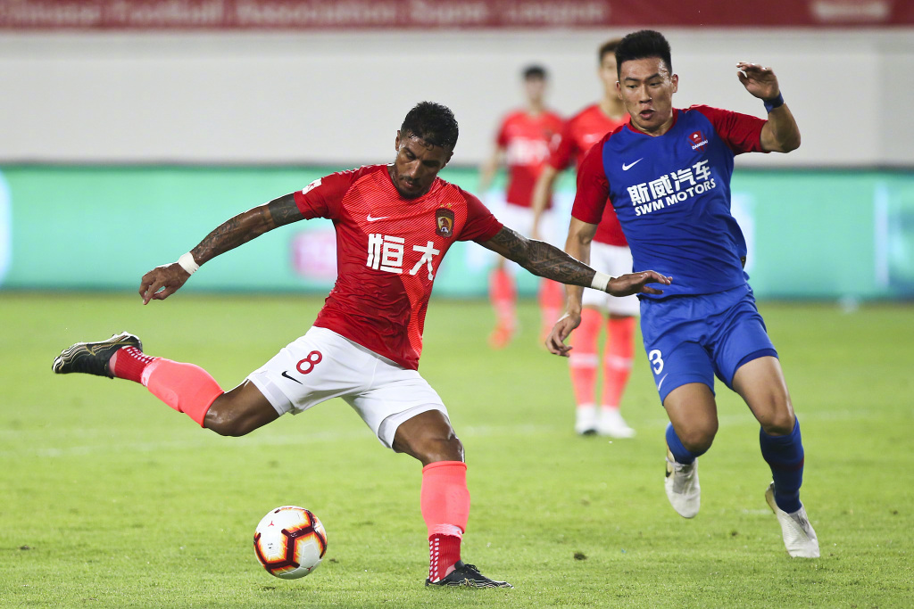 重庆斯威爆冷战胜恒大,中超格局生变 重庆斯威爆冷战胜恒大,中超格局生变