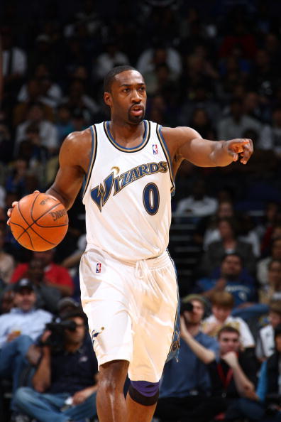 关于美国明星球员在全球篮球赛事中表现出色的信息 关于美国明星球员在全球篮球赛事中表现出色的信息