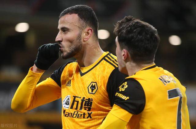 狼队神奇补时绝平,主教练发出胜利呐喊的简单介绍 狼队神奇补时绝平,主教练发出胜利呐喊的简单介绍