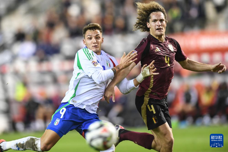 关于意大利女子足球队勇战晋级八强的信息 关于意大利女子足球队勇战晋级八强的信息