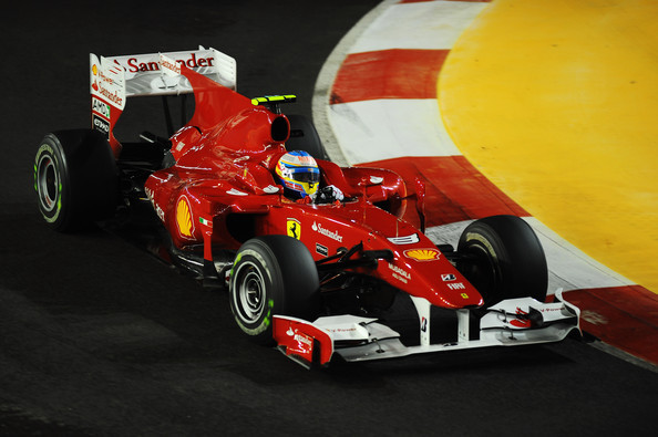 雷诺车队翻盘法拉利，阿隆索关键制胜的简单介绍