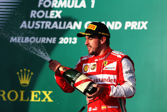 雷诺车队翻盘法拉利，阿隆索关键制胜的简单介绍