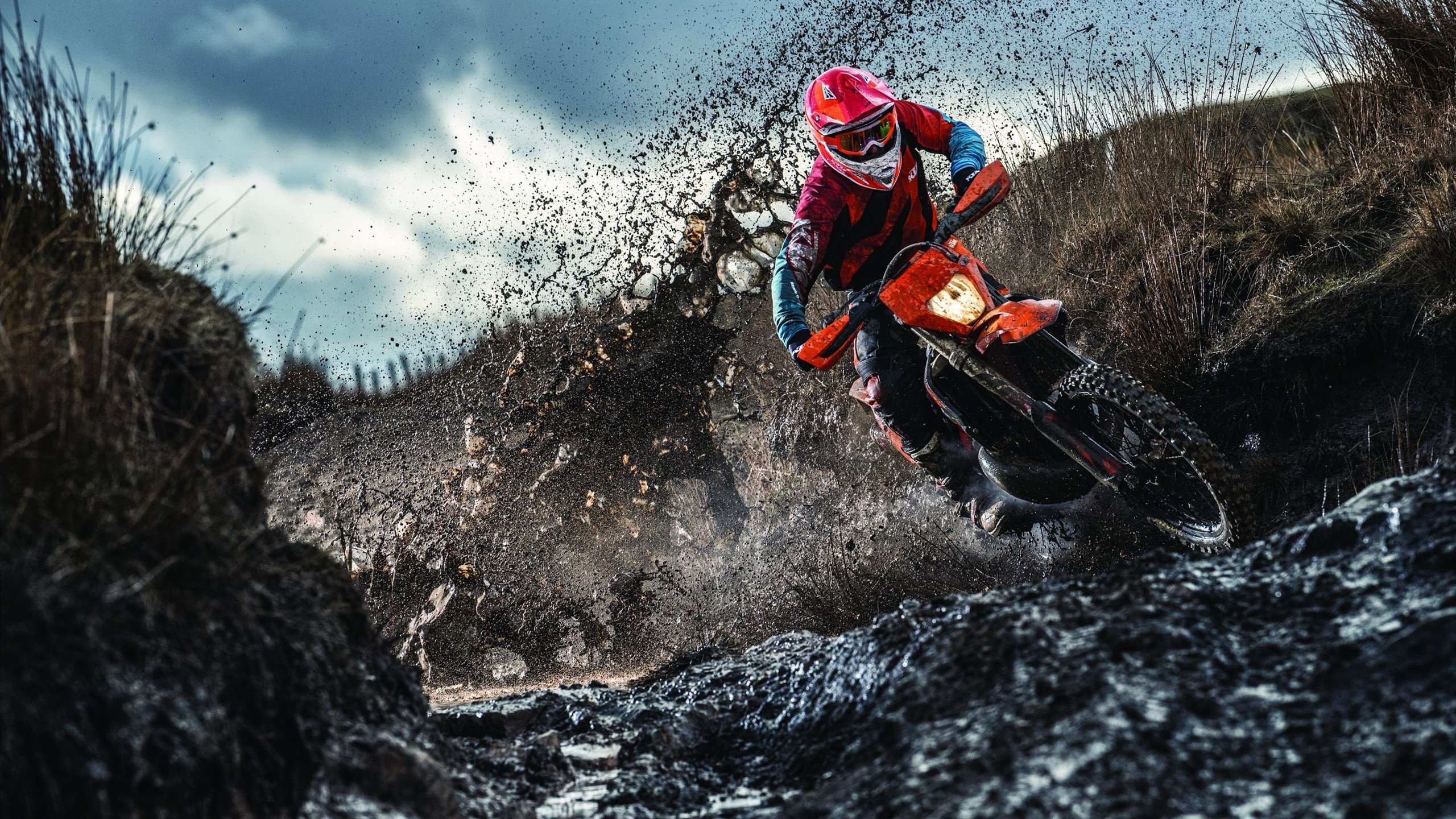 总决赛之夜,迪亚斯展现巨星价值,一球定江山