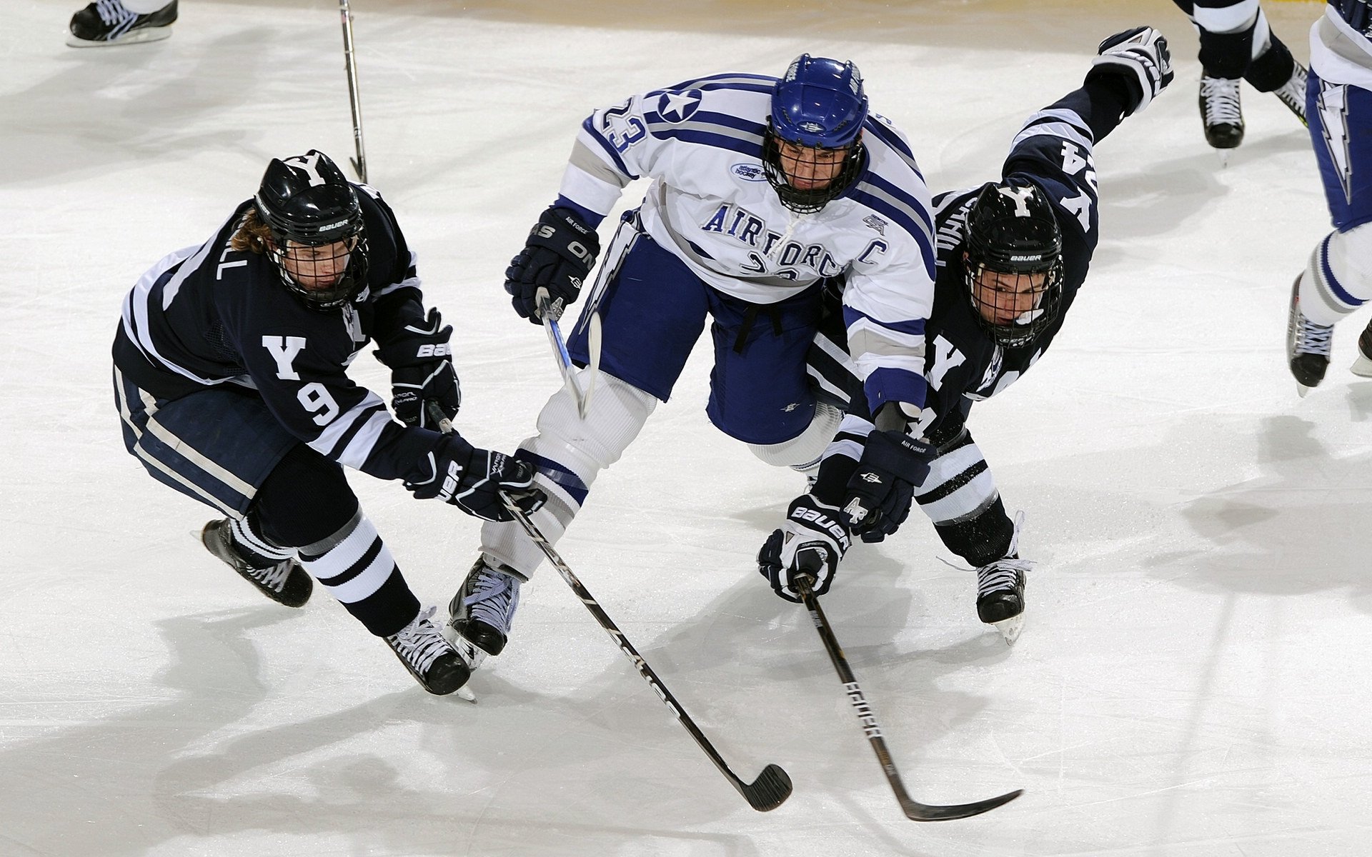 欧冠淘汰赛之夜与杜兰特关键回合,跨越体育的决胜者基因