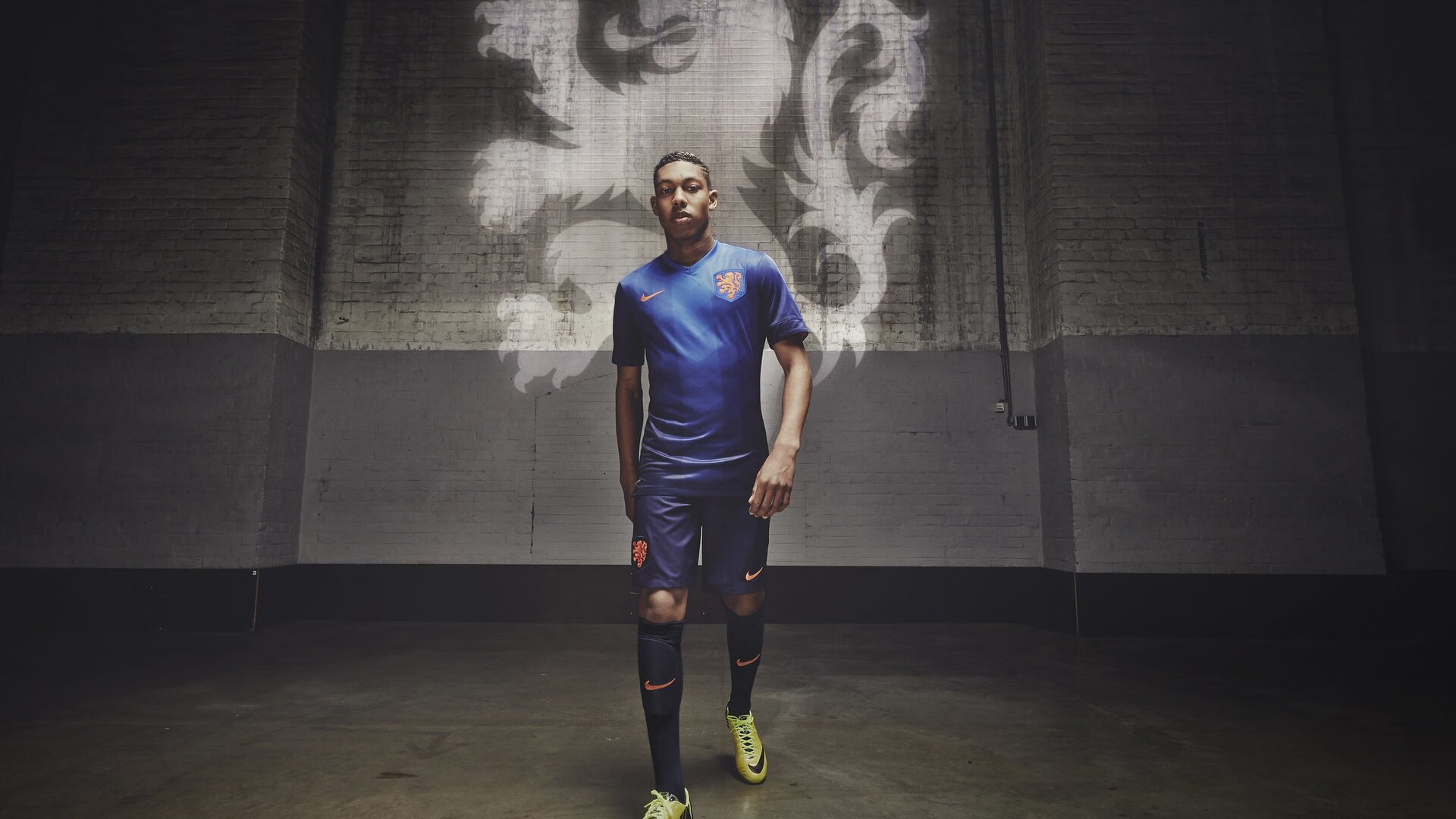 西决生死战之夜，爱德华兹的孤星与群狼之舞